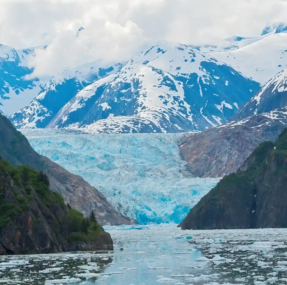 Oceania Alaska Cruises through the Inside Passage and Hubbard Glacier