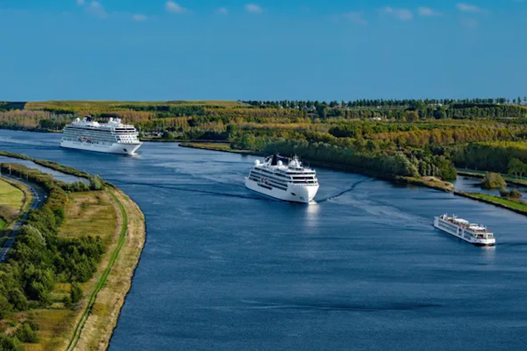 What is included on Viking river, ocean, expedition cruises?